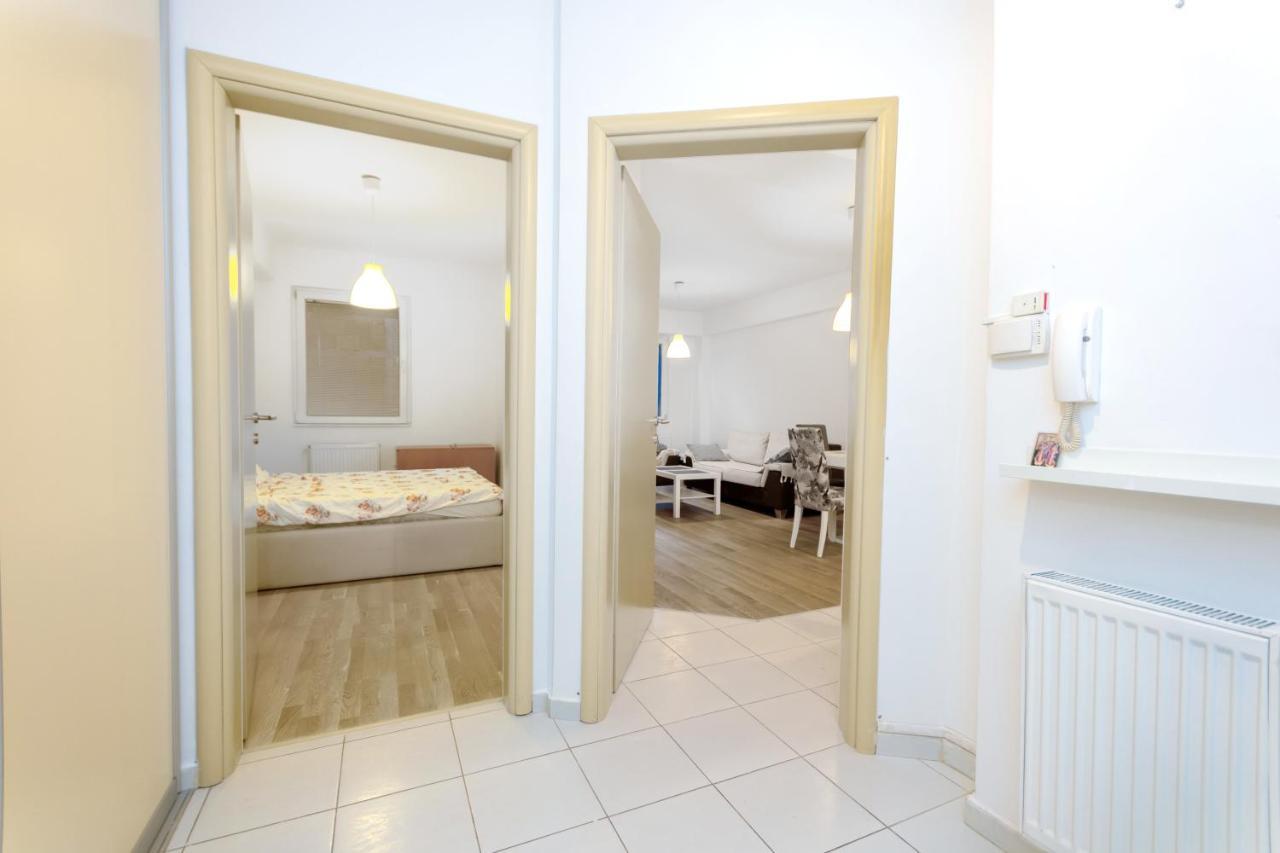 סקופיה One Bedroom Apartment With Private Parking מראה חיצוני תמונה